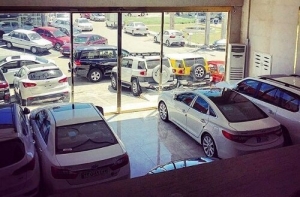 بازار خودرو بین اعتماد و بی&zwnj;اعتمادی؛ روایت شهروندان از معامله های پر ریسک