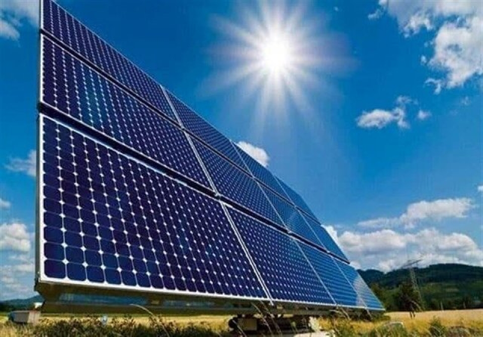 برای ساخت نیروگاه&zwnj;های تجدیدپذیر آستین بالا بزنید