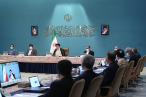 آیین نامه اجرایی قانون حمایت از توسعه صنایع پایین&zwnj;دستی نفت خام و میعانات گازی به تصویب دولت رسید